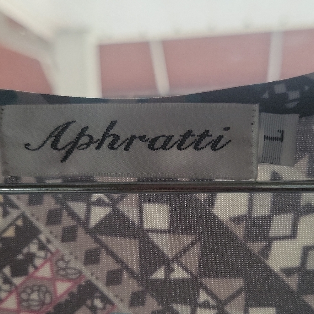 Casual Blue and Black V-Neck Maxi Dress - Picture 2 of 6